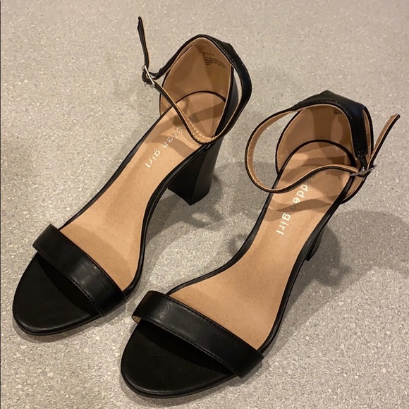 NWOT Black Madden Girl Heels - Picture 7 of 12